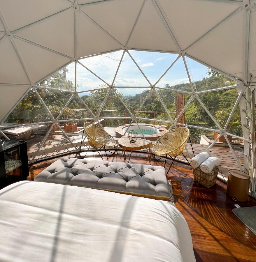 Nazca Glamping Hotel Villamaria Exterior photo